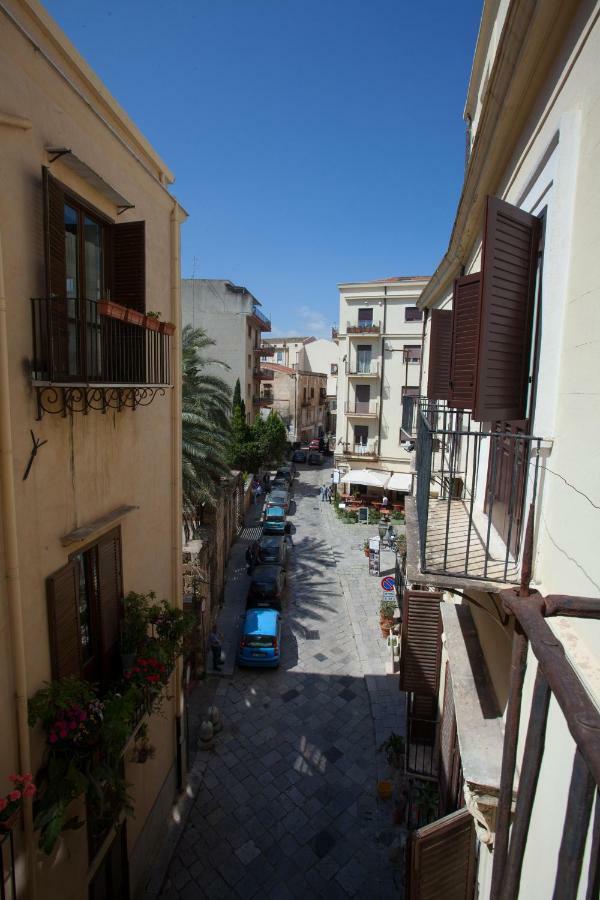 Domus Sicily - Il Sonno Dei Giusti Palermo