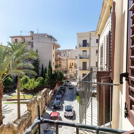 Il Sonno Dei Giusti Apartment By Domusicily Palermo Exterior photo